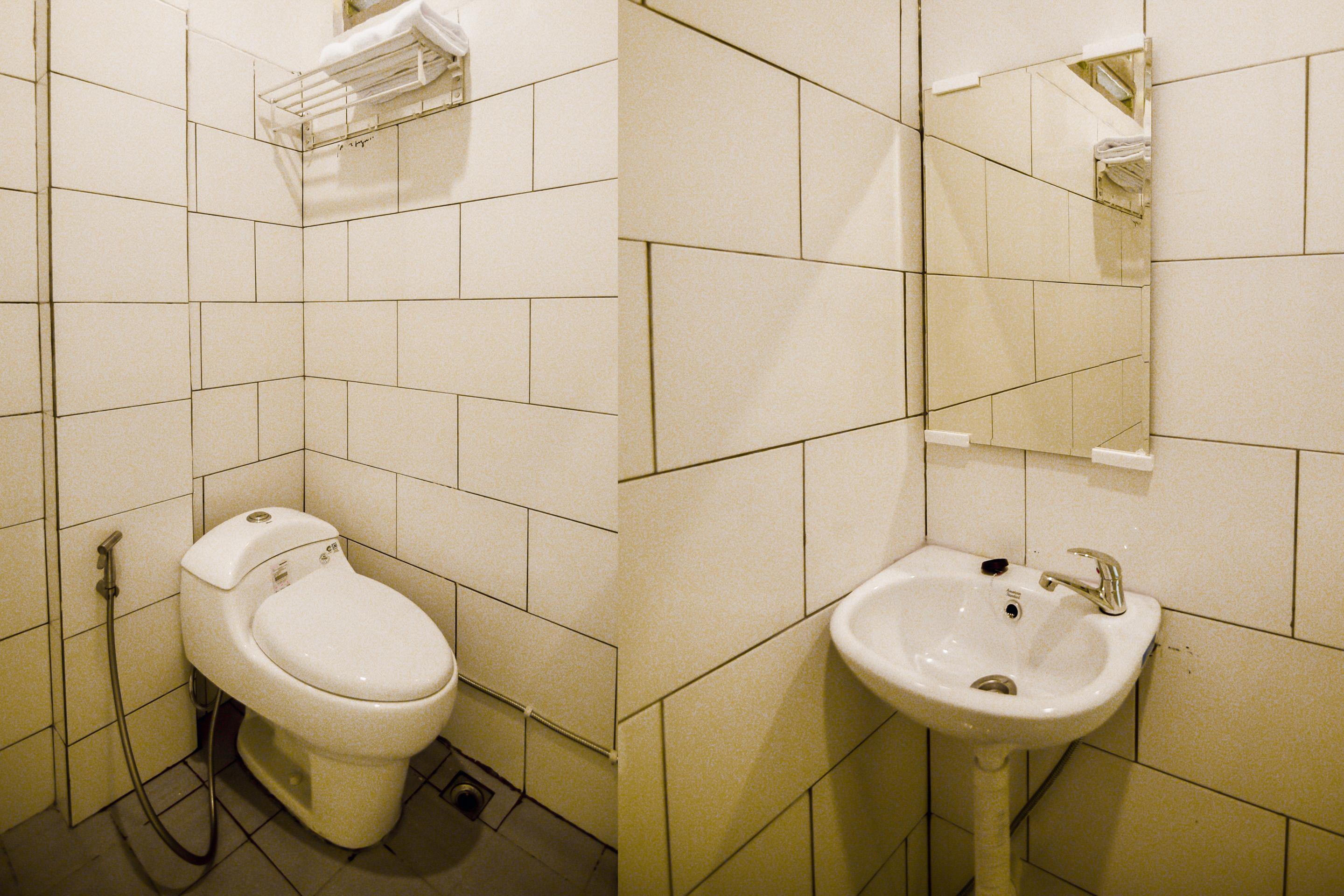 Oyo 183 The Pipe House Hotell Palembang Eksteriør bilde